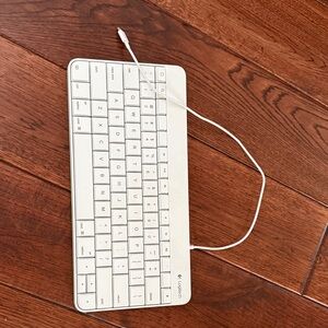 Logitech Sleek White USB Keyboard